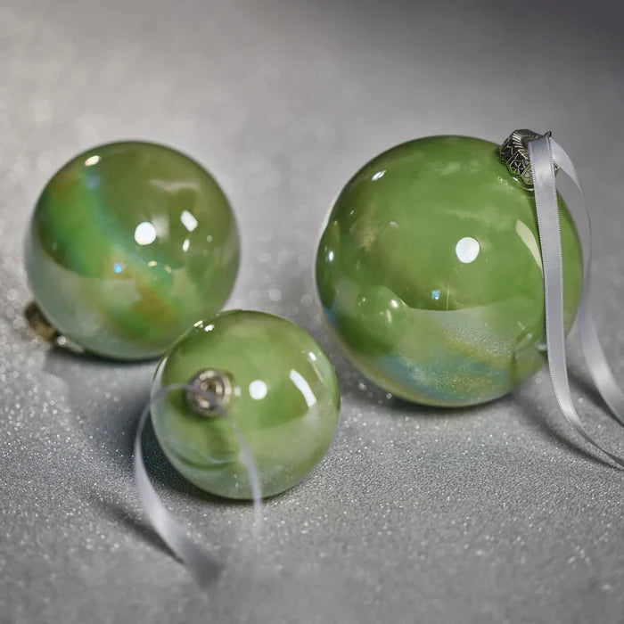 SOLID LUSTER WATER-COLOR BALL ORNAMENT-GREEN 4.75