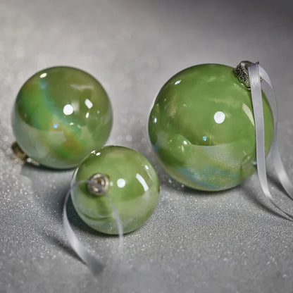 SOLID LUSTER WATER-COLOR BALL ORNAMENT-GREEN 4.75