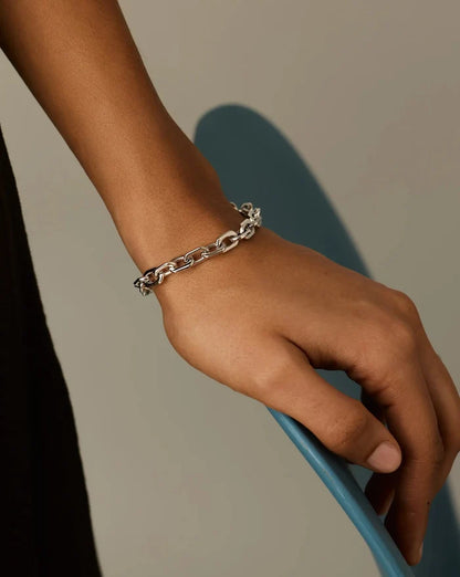 Square Paperclip Chain Bracelet | Platinum Plated Bracelets Missoma