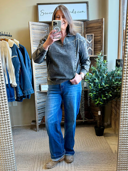 Studded 1/4-zip dark charcoal sweatshirt with quarter zip and long sleeves
