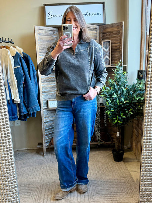 Studded 1/4-zip dark charcoal sweatshirt with quarter zip and long sleeves