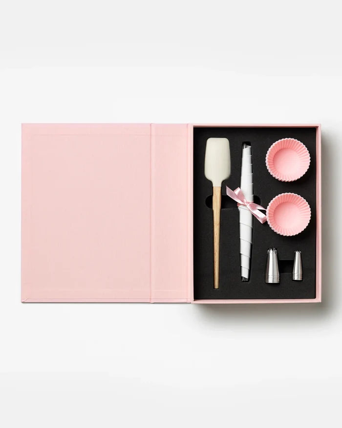 THE ESSENTIALS - CUPCAKE TOOLS