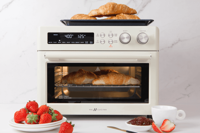 VAL CUCINA - Roma Air Fryer Toaster Oven & Cutting Board - Almond Cream