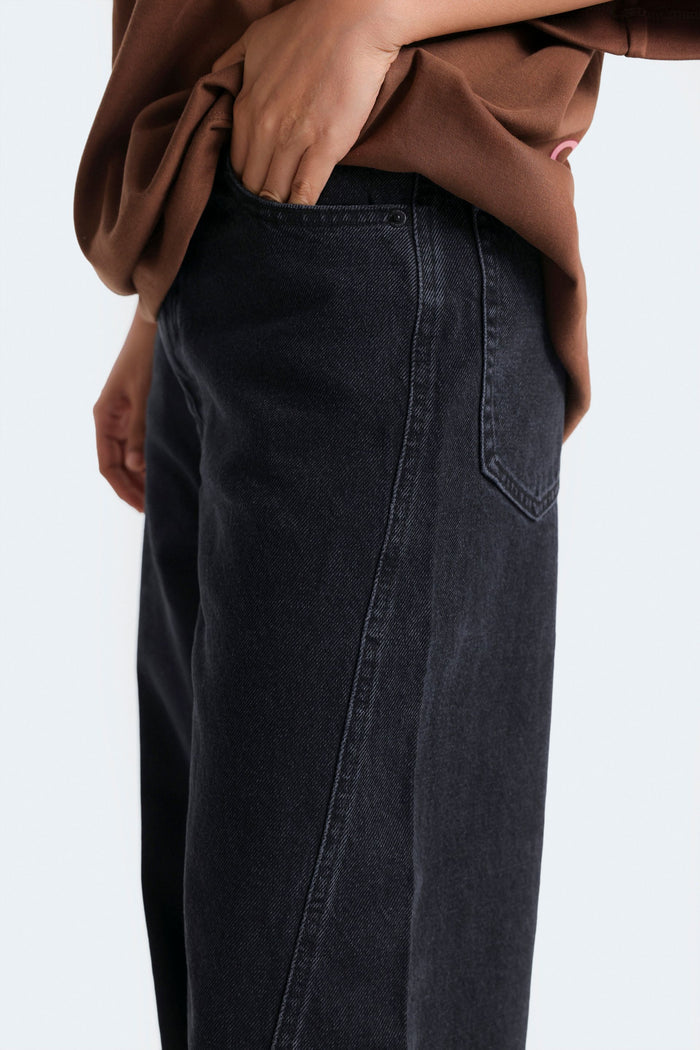 Anthracite Grey