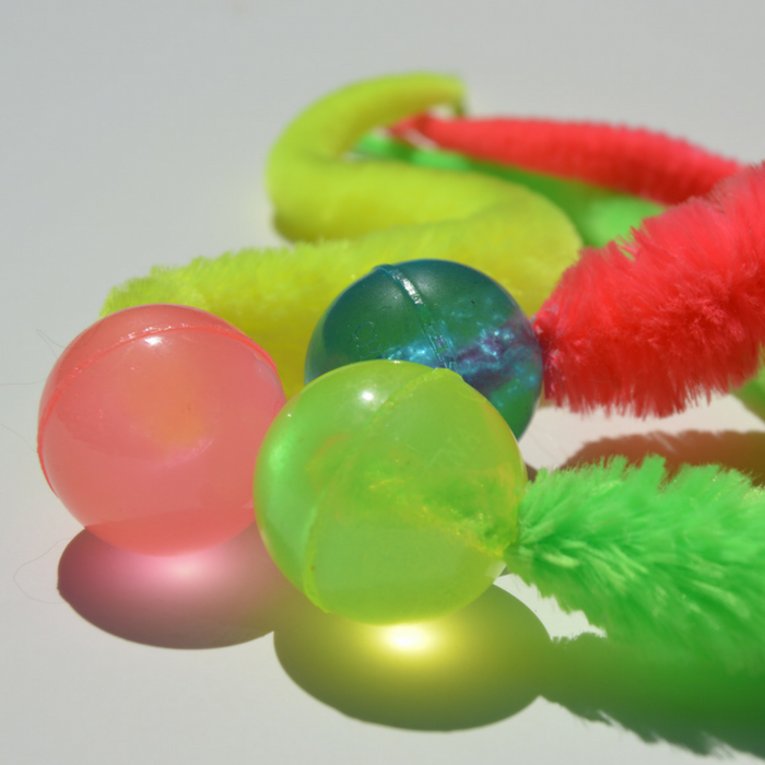 Wiggly Glow in the Dark Cat Toy Bouncy Ball - Dog.Dog.Cat.