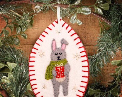 sewing christmas ornaments
