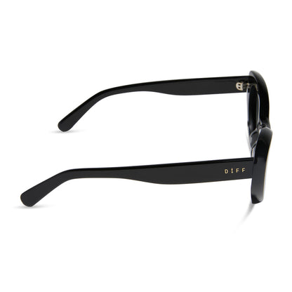 diff eyewear featuring the zaria cat eye sunglasses with a black frame and grey gradient polarized lenses side view